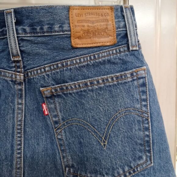 Levi's Button Front Mini Skirt - Picture 9 of 12